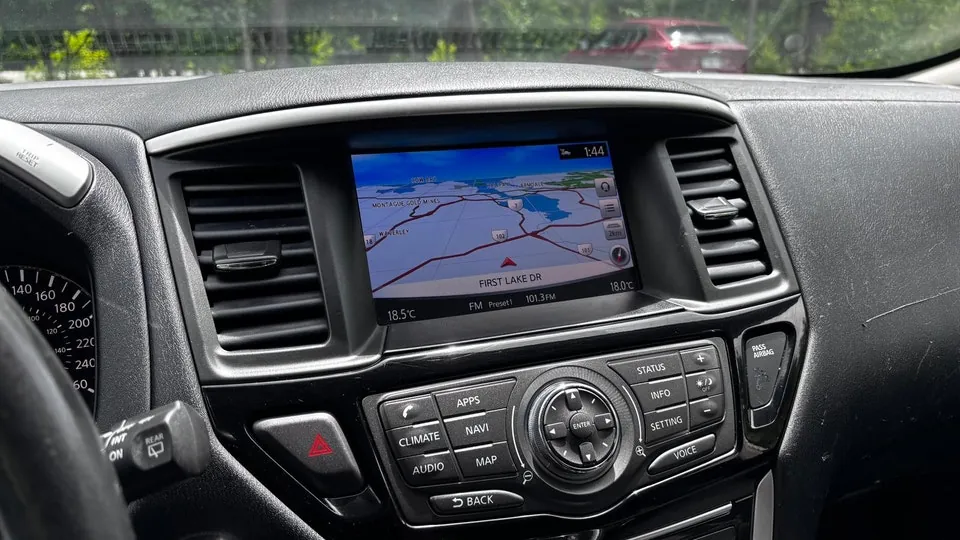 Nissan Pathfinder 2018 photo 5