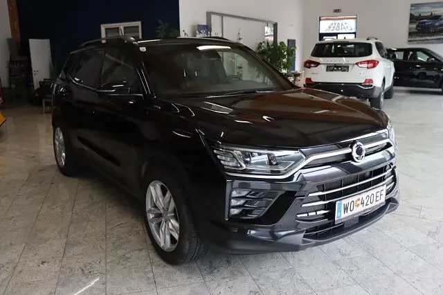 KG Mobility Korando 2021 photo 2