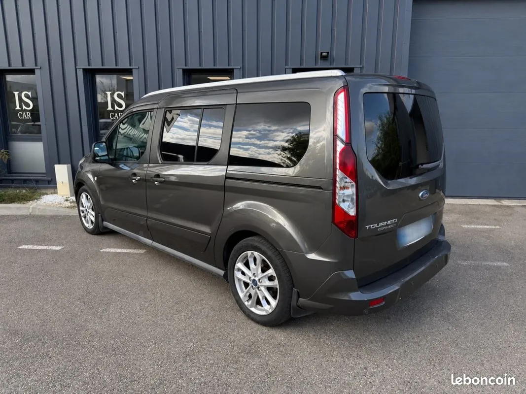 Ford Tourneo Connect 2018 photo 2