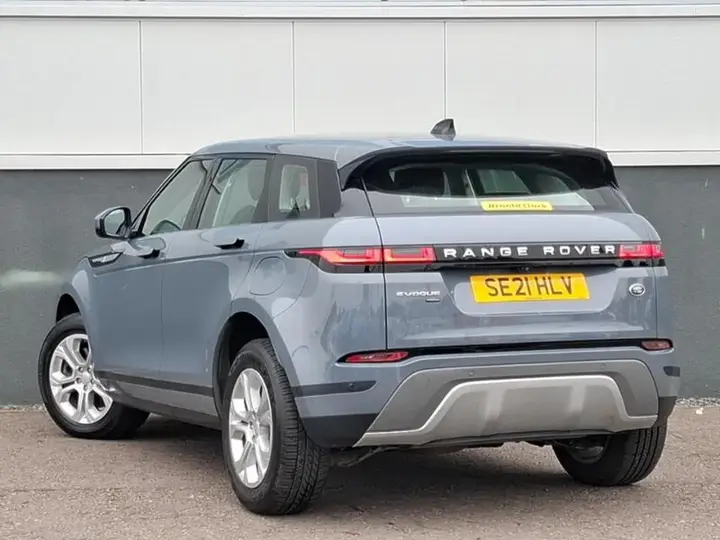Land Rover Range Rover Evoque 2021 photo 2