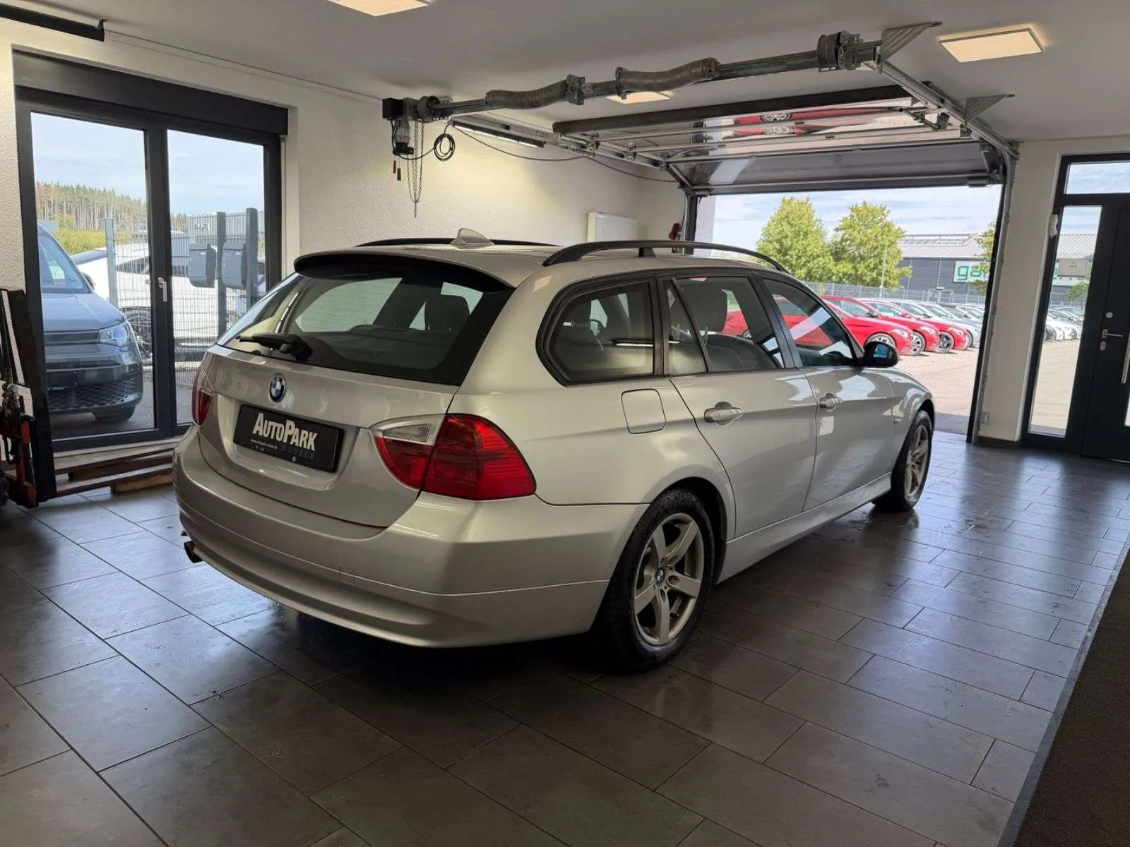 BMW 320D 2008 photo 5