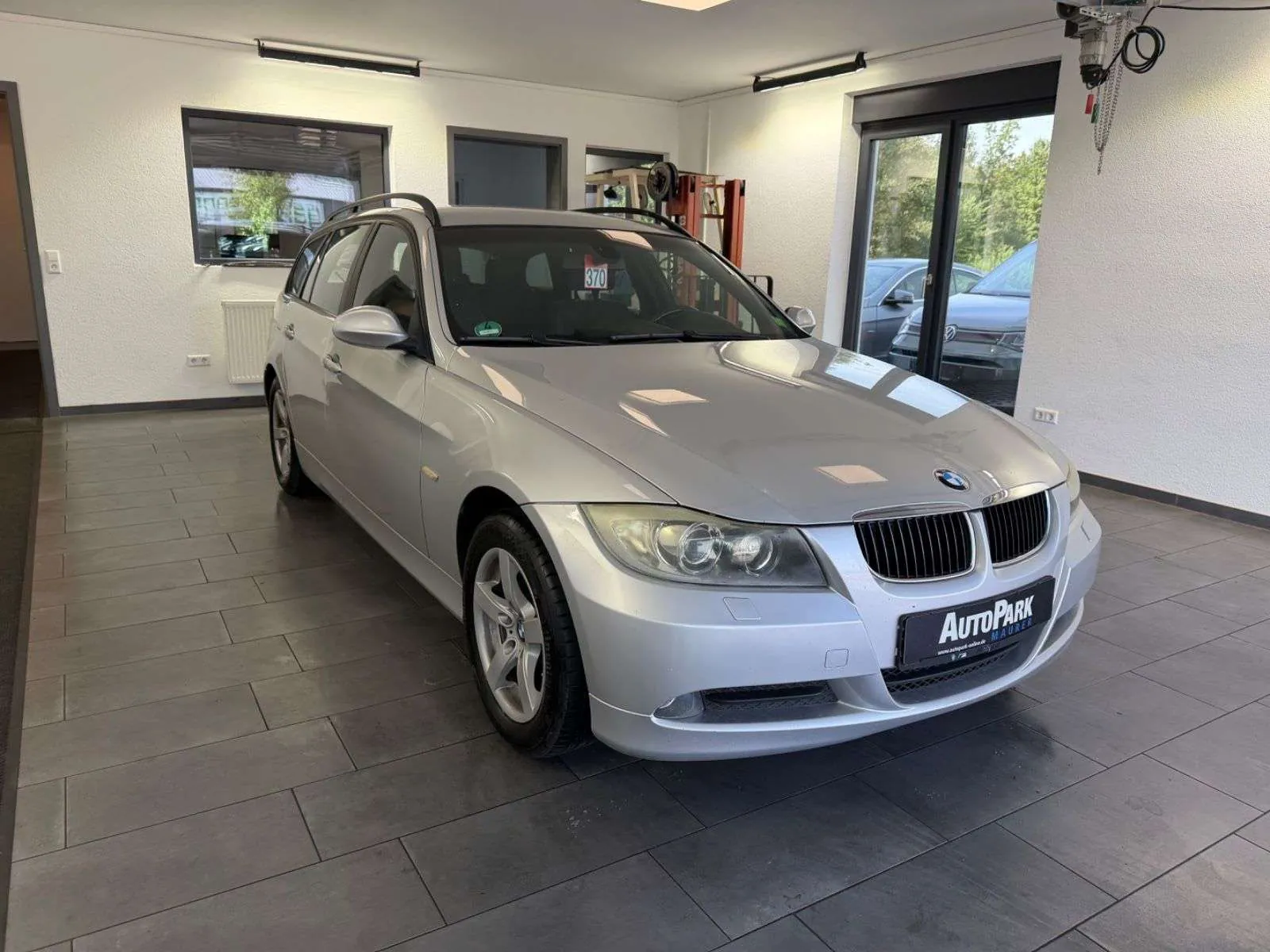 BMW 320D 2008 photo 4