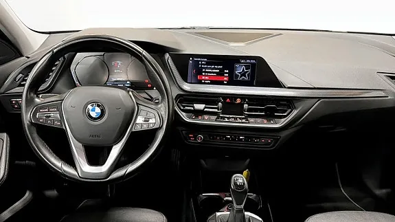 BMW 118I 2020 photo 4