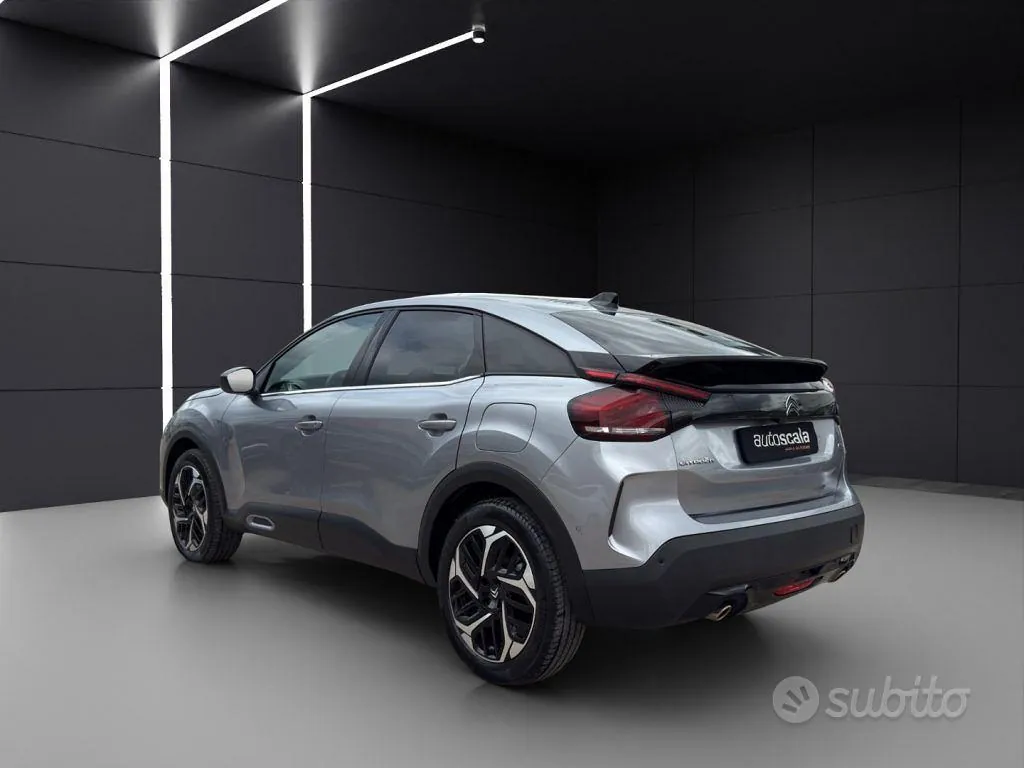 Citroen C4 2023 photo 3