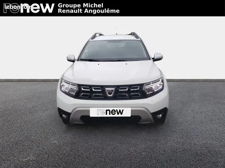 Dacia Duster 2022 photo 2