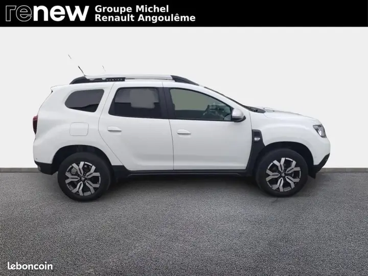 Dacia Duster 2022 photo 4