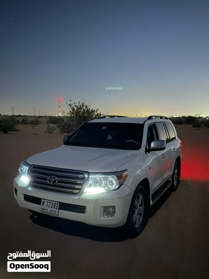 Toyota Land Cruiser 2011 photo 2