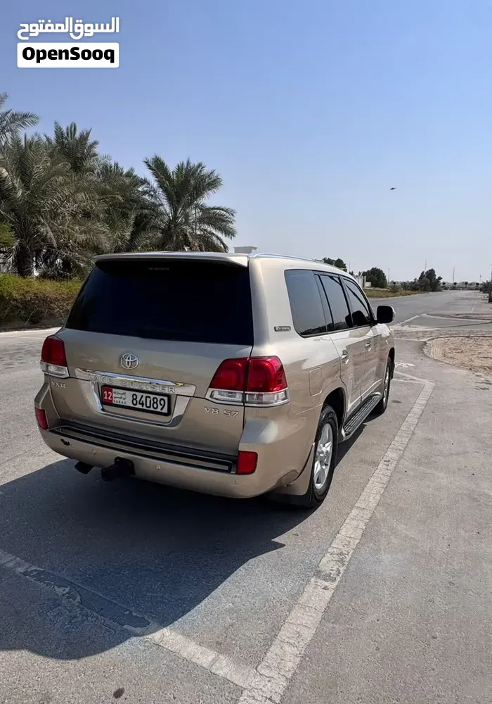 Toyota Land Cruiser 2011 photo 5