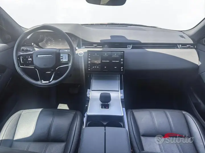 Land Rover Range Rover Evoque 2026 photo 4