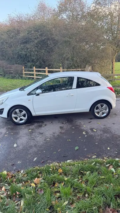 Vauxhall Corsa 2014 photo 5