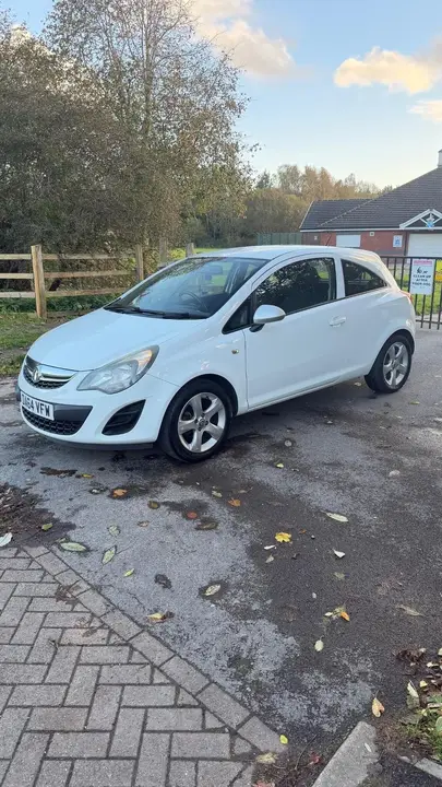 Vauxhall Corsa 2014 photo 3