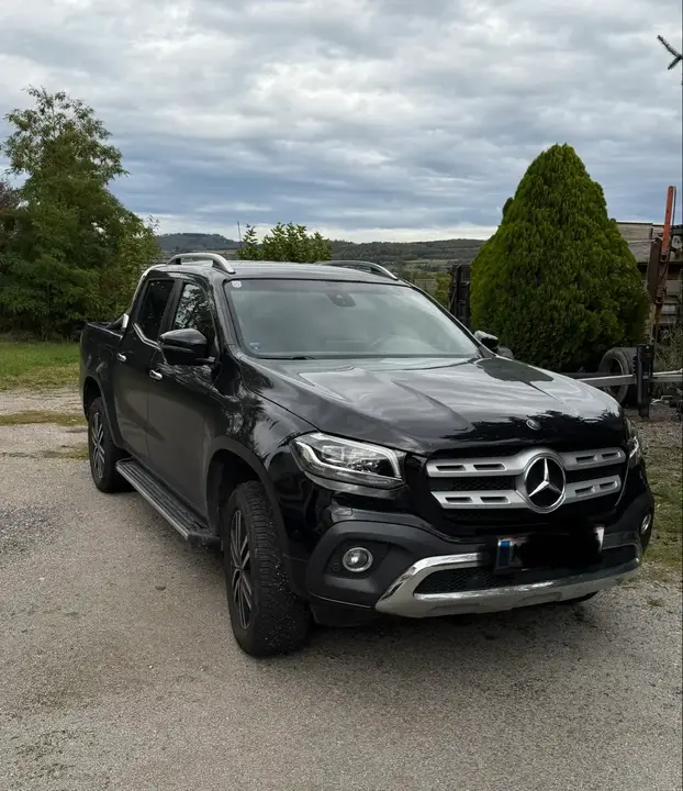 Mercedes-Benz X250
