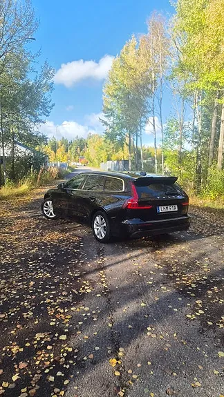 Volvo V60 2019 photo 3