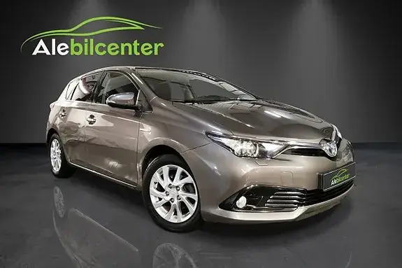 Toyota Auris 2016 photo 2