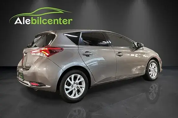 Toyota Auris 2016 photo 4