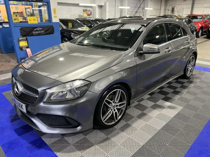 Mercedes-Benz A-Class 2018 photo 3