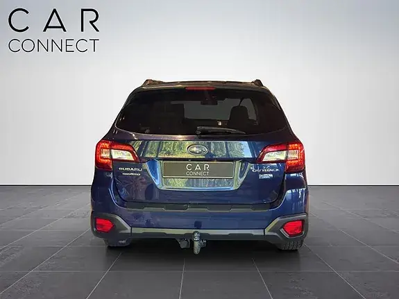 Subaru Outback 2015 photo 2