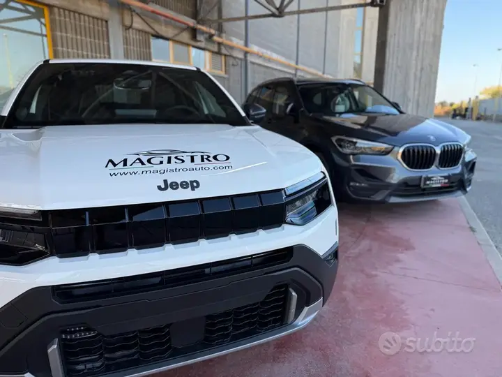Jeep Avenger photo 2