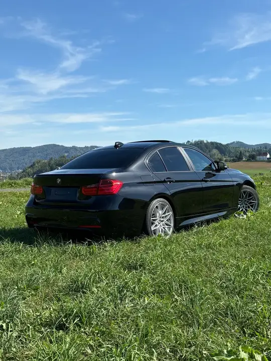 BMW 3 Series 2014 photo 3