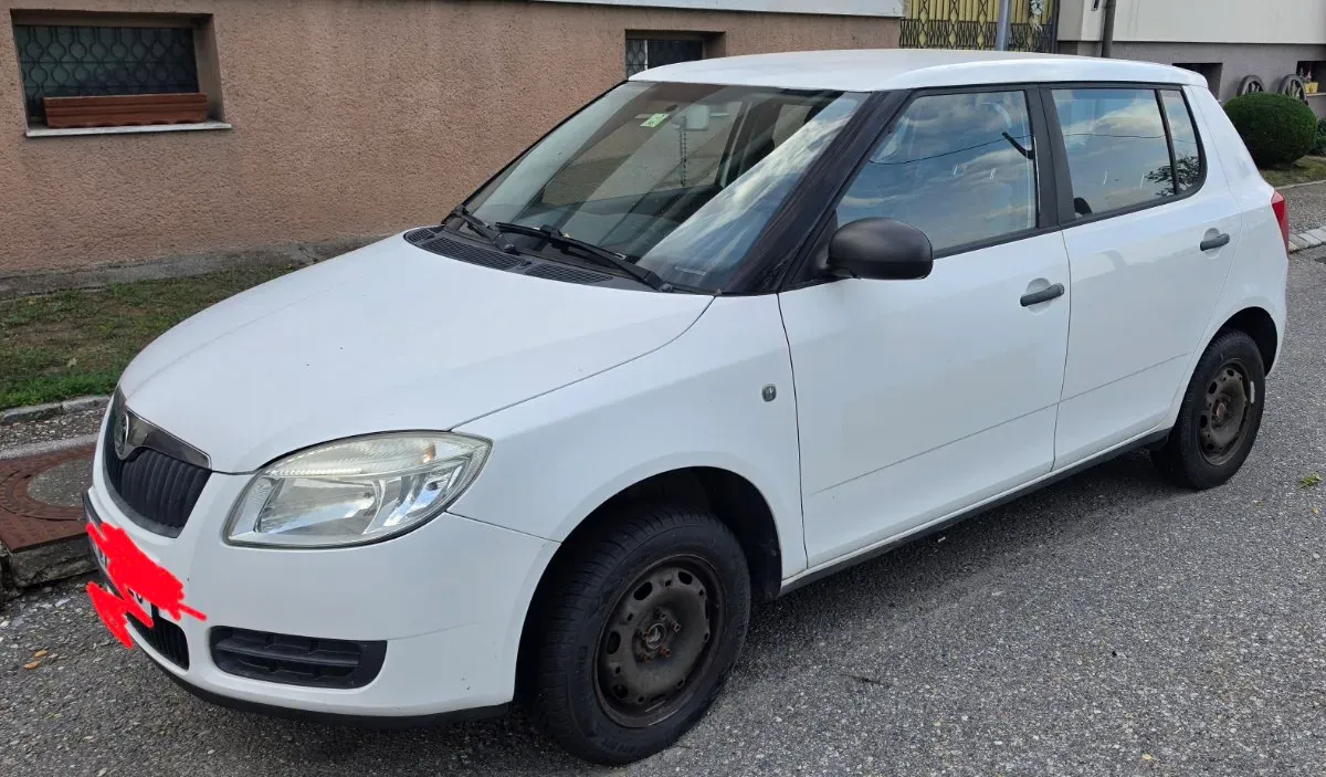 Skoda Fabia 2007 photo 3