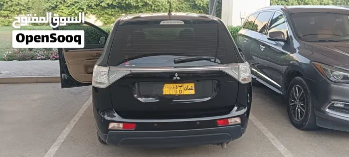 Mitsubishi Outlander 2015 photo 2