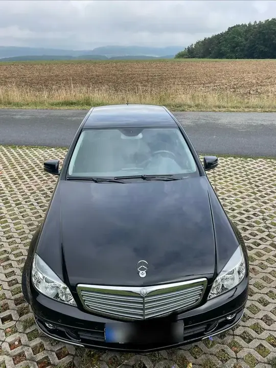 Mercedes-Benz C180