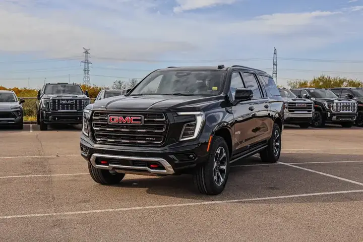 GMC Yukon 2027 photo 4