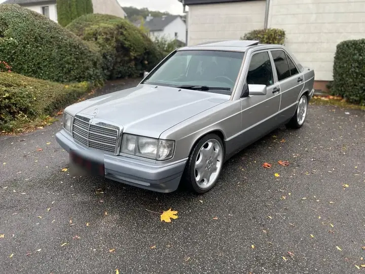 Mercedes-Benz 190D