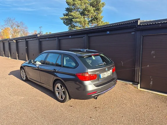 BMW 320D 2015 photo 2
