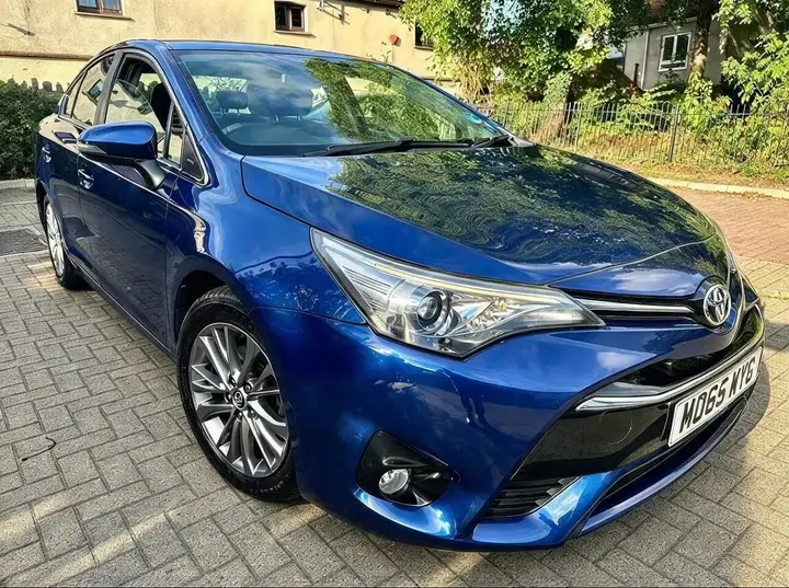 Toyota Avensis 2016 photo 3