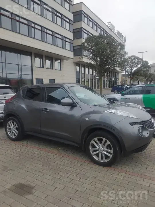 Nissan Juke 2013 photo 3