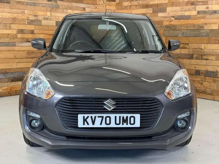 Suzuki Swift 2020 photo 2