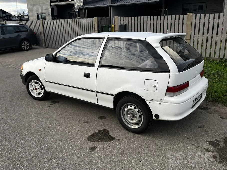 Suzuki Swift 2002 photo 4