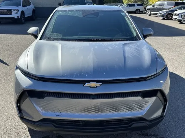 Chevrolet Equinox 2027 photo 2