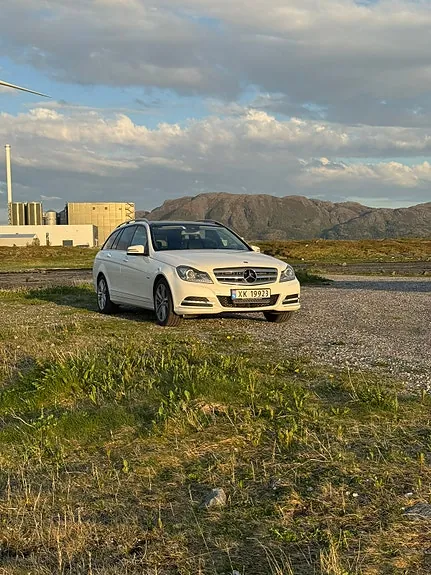 Mercedes-Benz C200