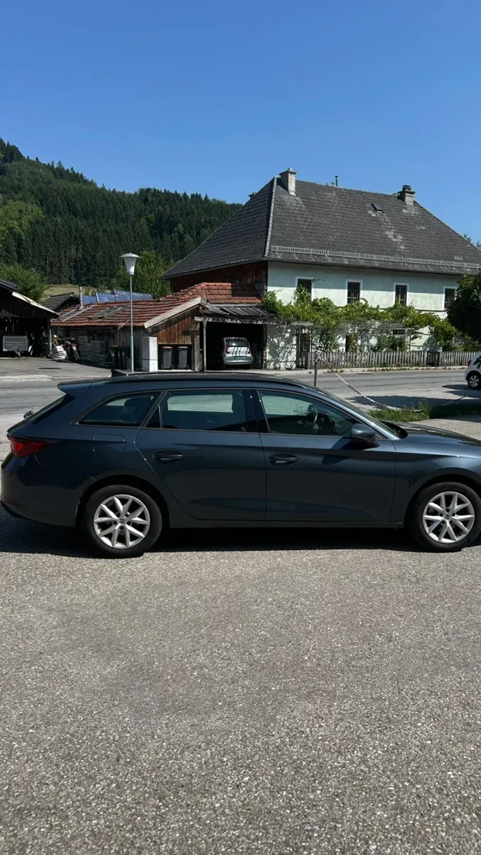 Seat Leon 2022 photo 3