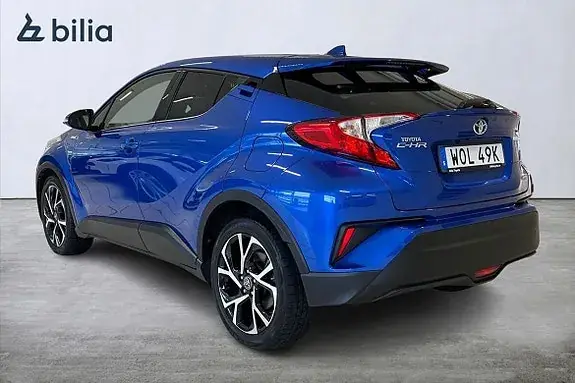 Toyota C-Hr 2019 photo 2