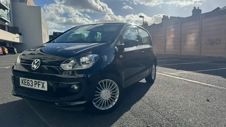 Volkswagen Up 2013 photo 3