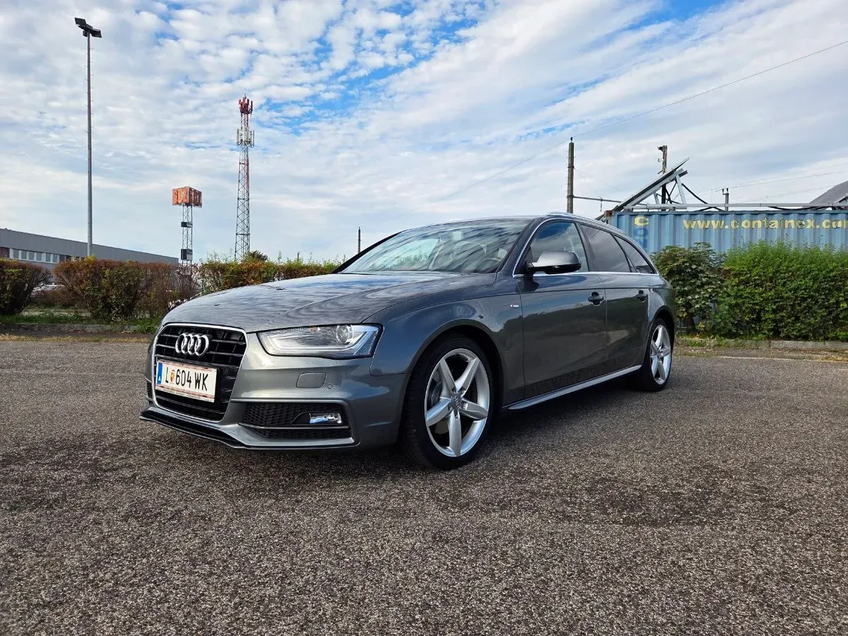 Audi A4 2015 photo 2