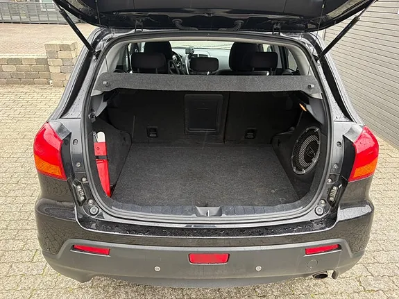 Mitsubishi Asx 2011 photo 4