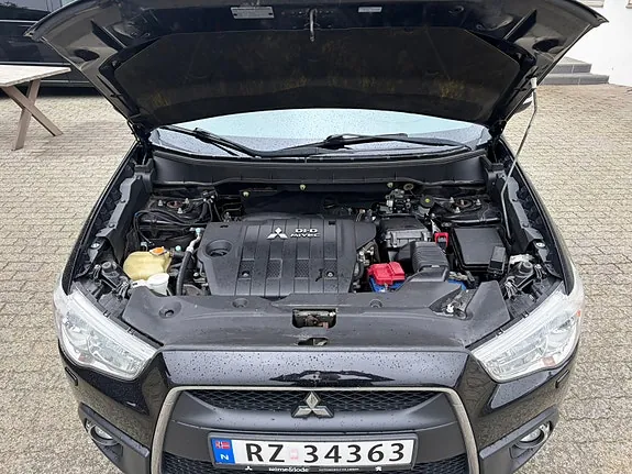 Mitsubishi Asx 2011 photo 2