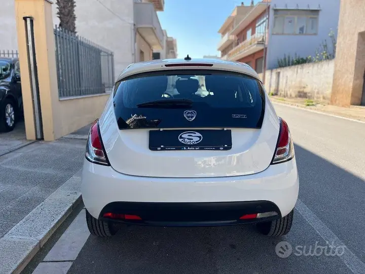 Lancia Ypsilon 2021 photo 5