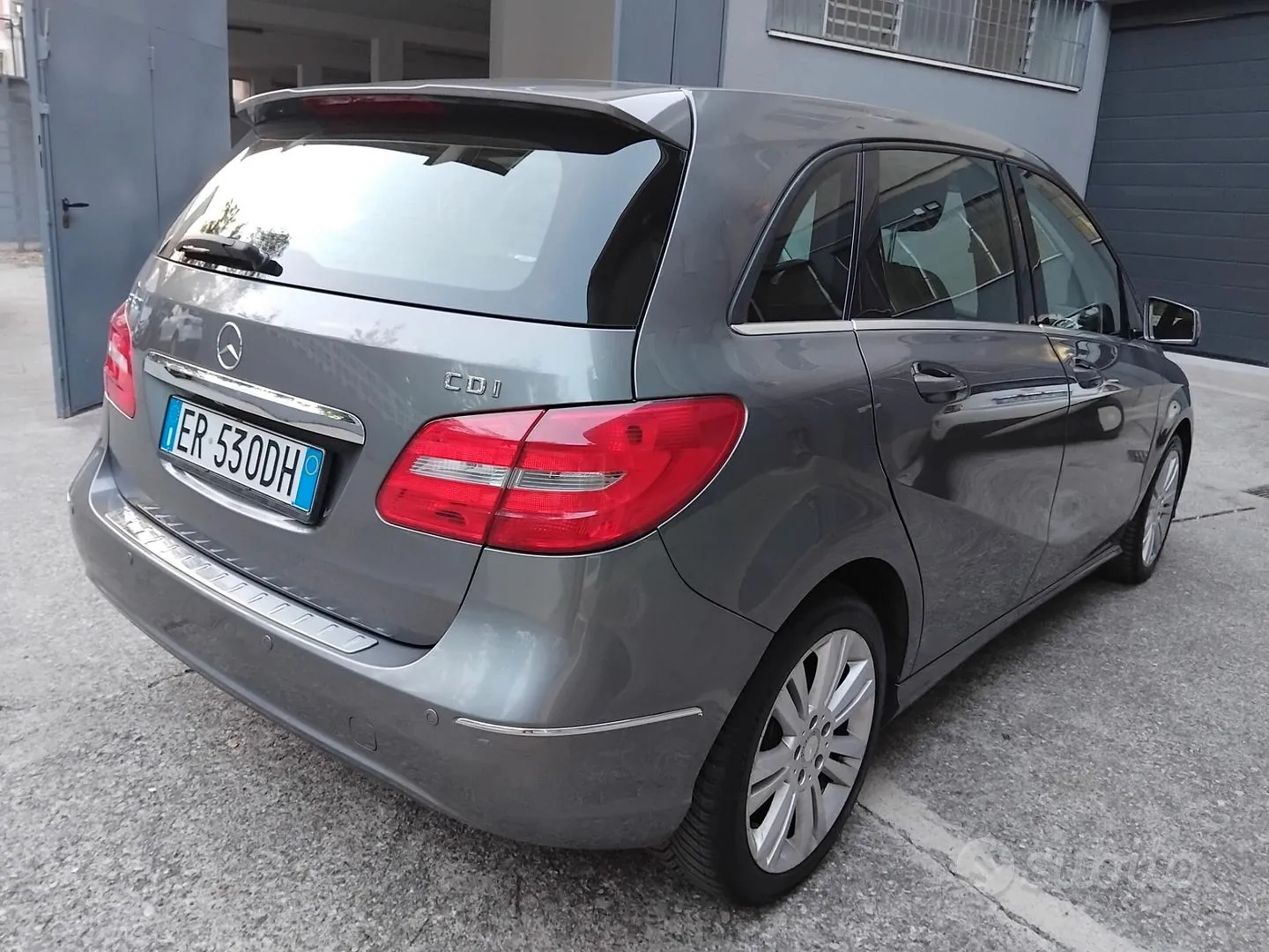 Mercedes-Benz B