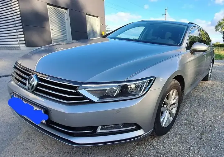 Volkswagen Passat 2016 photo 2