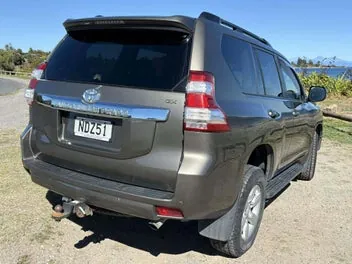 Toyota Land Cruiser Prado 2014 photo 4