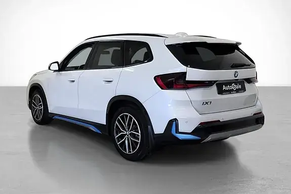 BMW Ix1 2023 photo 4