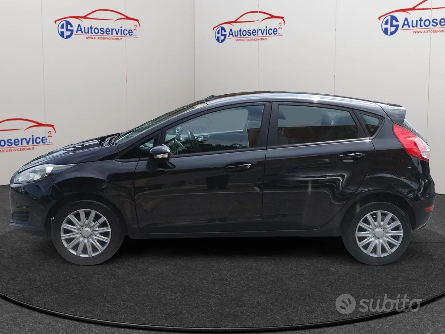 Ford Fiesta 2015 photo 2