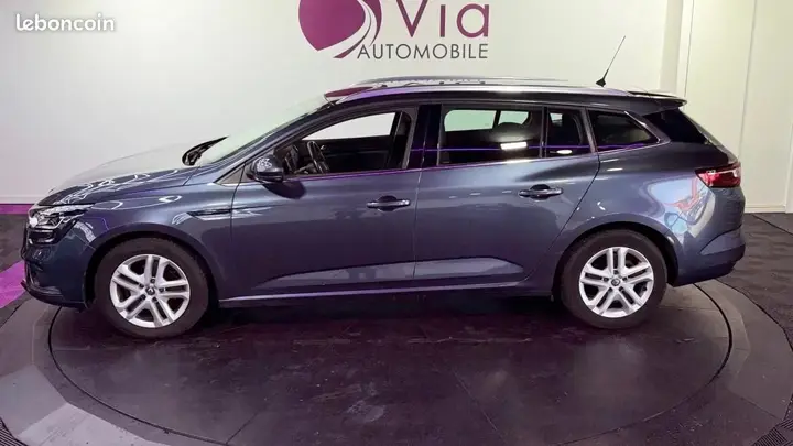 Renault Megane 2019 photo 4
