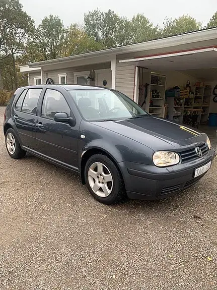 Volkswagen Golf 4 2002 photo 2