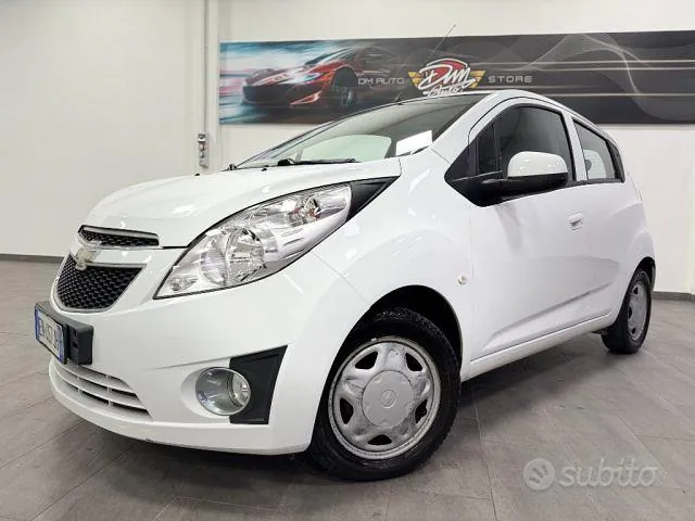 Chevrolet Spark 2012 photo 2
